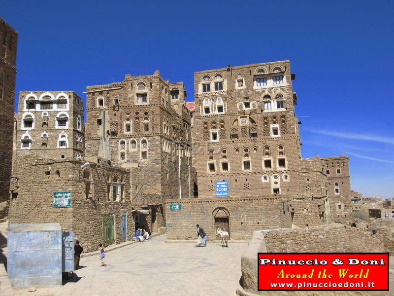 Yemen - Thula (Cistern and Village) - 11.jpg